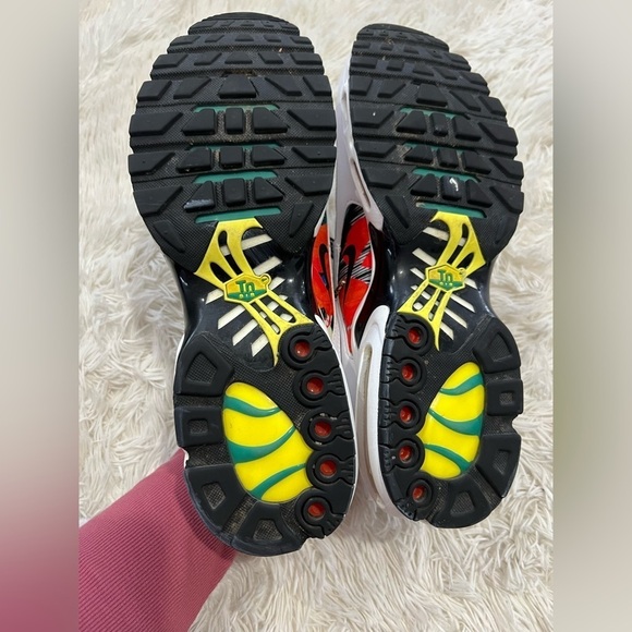 Nike AIR MAX PLUS 97 'CITY PRIDE MIAMI - size 12 - Picture 8 of 9